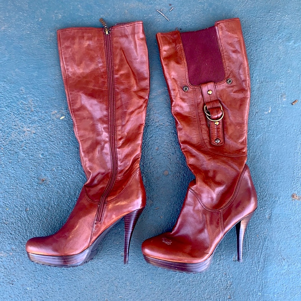 Guess platform boots